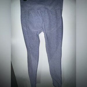 Gym shark leggings